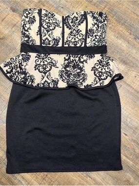 Chocolate USA Strapless Peplum Top Black Cream Damask L Padded Bust